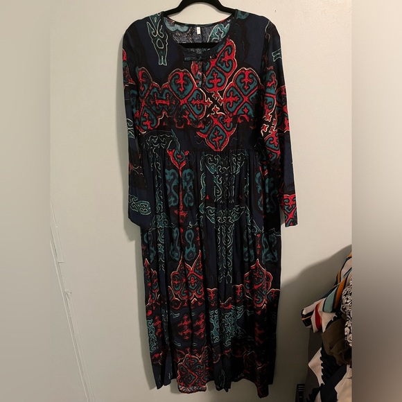 SHEIN Dresses & Skirts - This dress is from SHEIN size XL.